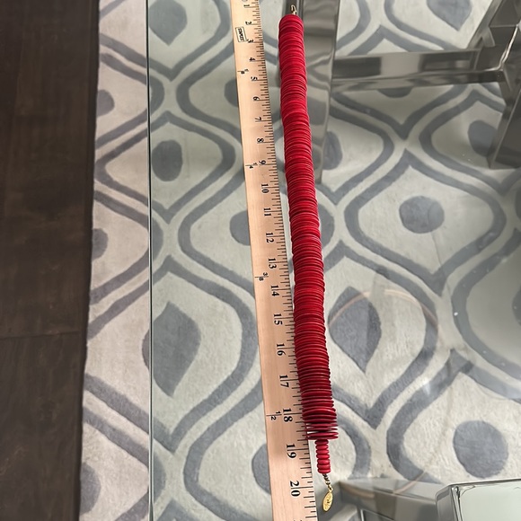 Pop of Red! Rare Vintage! - Picture 4 of 8